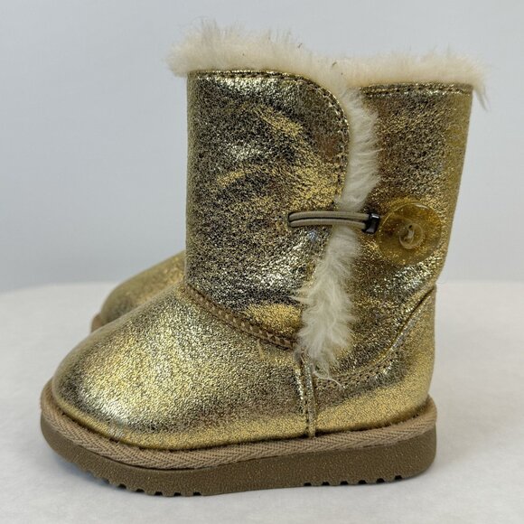 Circo Toddler Gold Faux Fur-Lined Winter Boots Size 5 - Picture 3 of 13